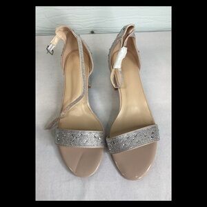 Elegant Beige Women's Sandals